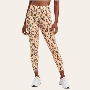 Fabletics Define PowerHold® High-Waisted 7/8 Legging 💕